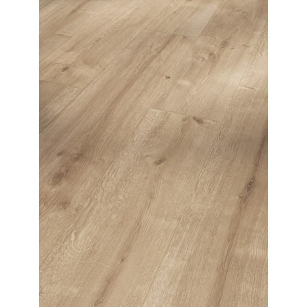 SUELO LAMINADO BASIC 600 ROBLE LIJADO -1593851- 2200 x 243 x 8 mm (junta en V a 4 lados)